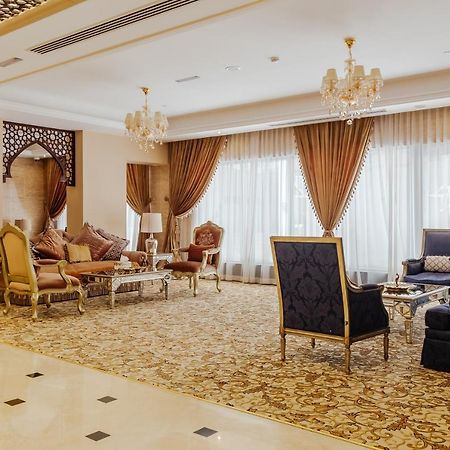 Crystal Plaza Al Majaz Hotel Sardzsa Kültér fotó