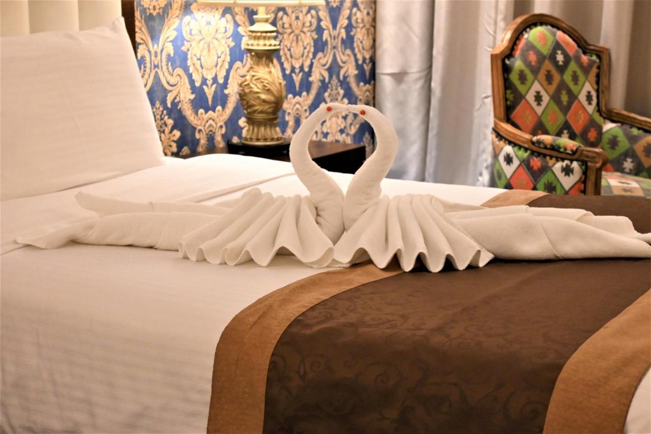 Crystal Plaza Al Majaz Hotel Sardzsa Kültér fotó